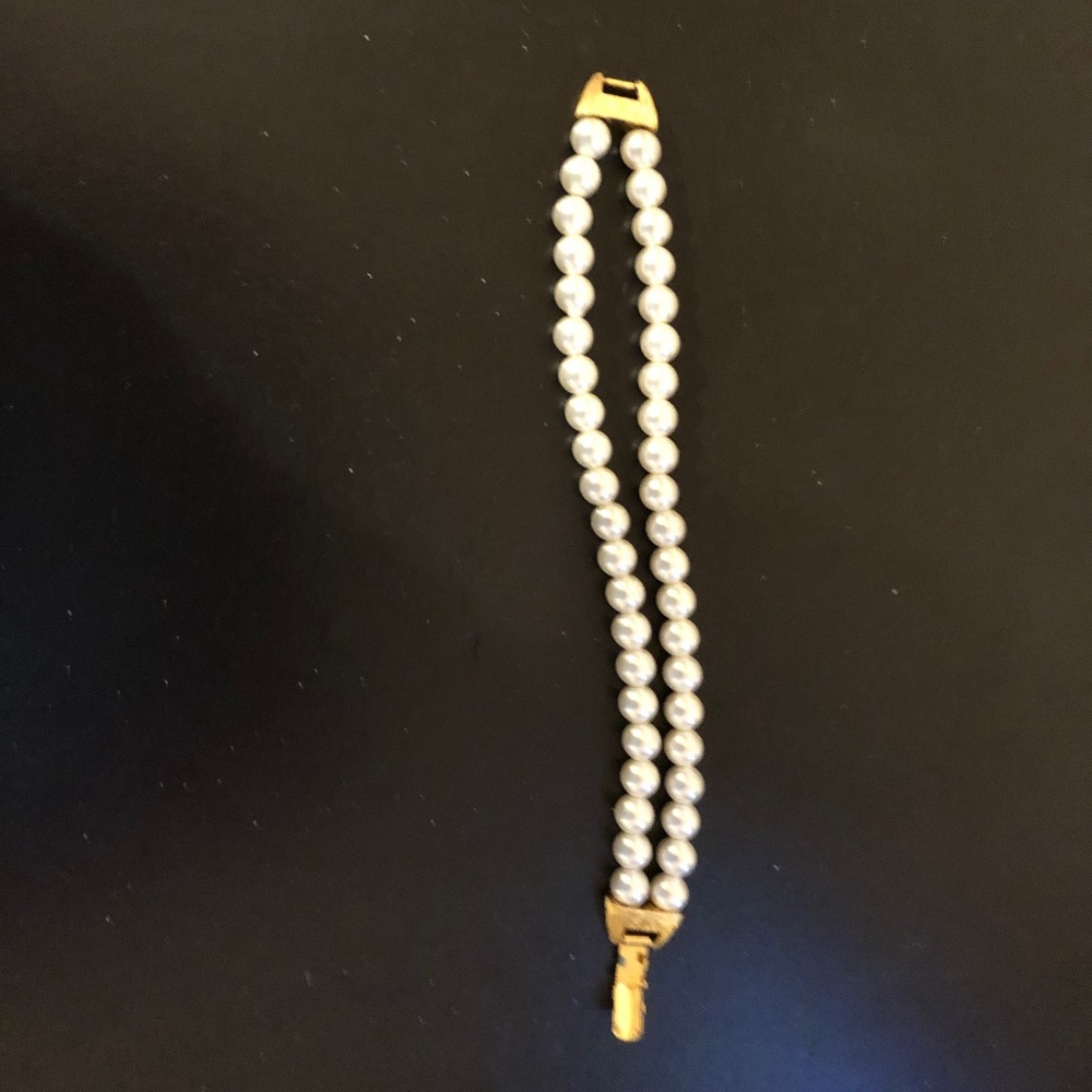 Napier pearl bracelet